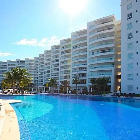 8Th Floor Villa Magna Condo